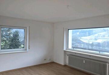 Wohnung Offenburg - 4 Zimmer, 125 m&sup2;, 1.500&euro; | Angebot:24309396