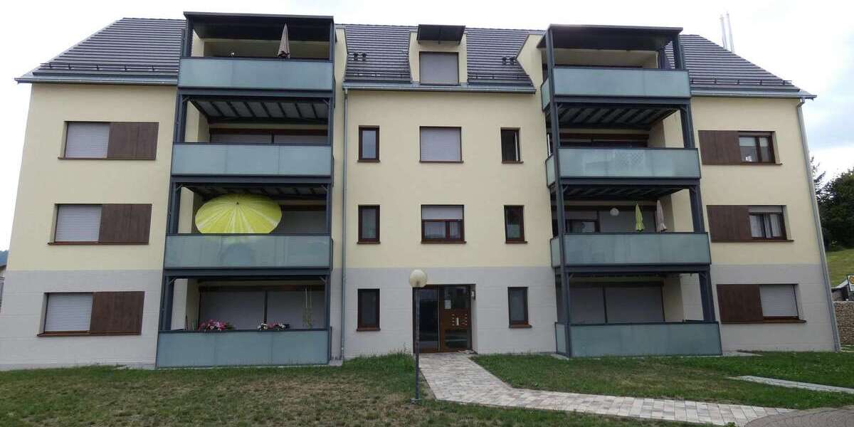 Etagenwohnung Lahr Burgheim - 3 Zimmer, 99 m&sup2;, 1.150&euro; | Angebot:27336818